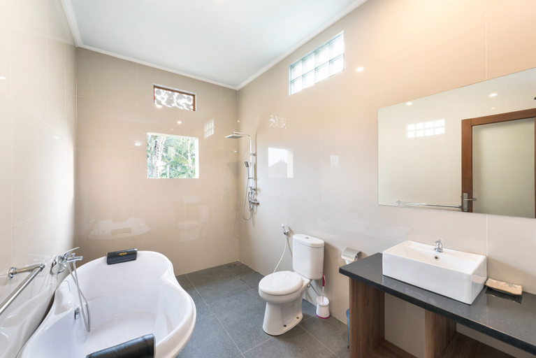 Bathroom 4, Liam Private Villa, Gianyar