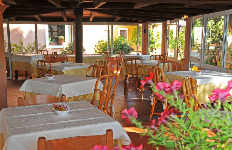 Food & Drinks 5, Hotel Piccolo Golf, Olbia-Tempio