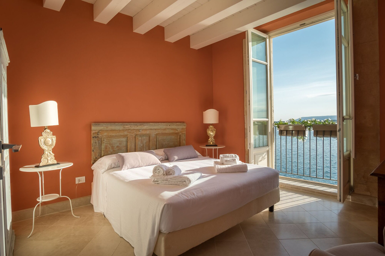 Bedroom 3, Palazzo Alfeo, Syracuse