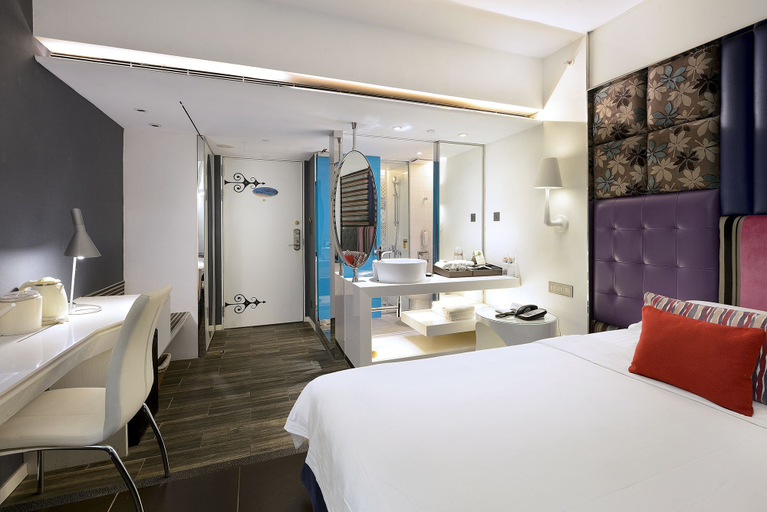 Bedroom 4, Chateau Beach Resort, Pingtung