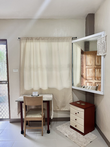 Others 5, Jo-Cris Apartelle, Lapu-Lapu City