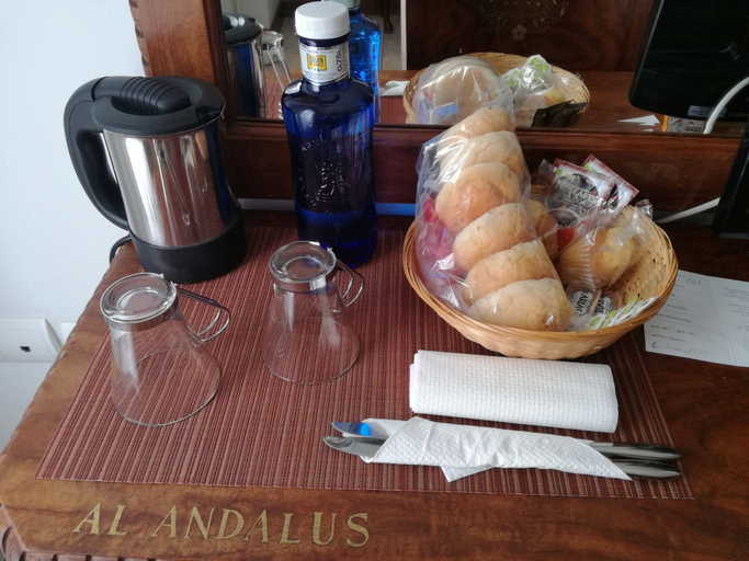 Food & Drinks, Hotel Al Andalus, Málaga