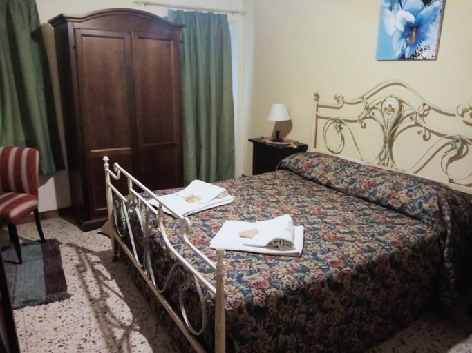 Bedroom 3, Albergo Diffuso Borgo Santa Caterina "Quartiere Ebraico", Catania