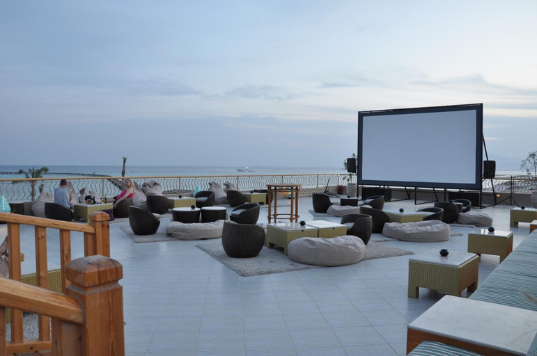 Food & Drinks 4, The Breakers Diving & Surfing Lodge, Safaja