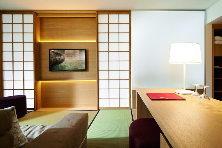 Bedroom 3, Hotel Bora HotSpaResort, Konstanz