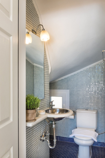 Bathroom 4, Daphnis Villas, Crete