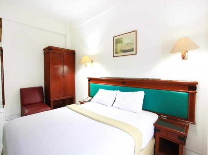 Bedroom 28