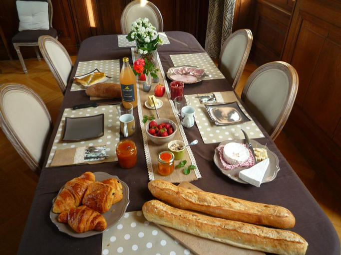 Food & Drinks 4, Le Chateau de Plessier-Rozainvillers, Somme