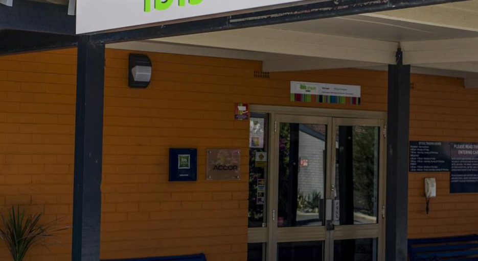 Exterior & Views 2, ibis Styles Geraldton, Greenough