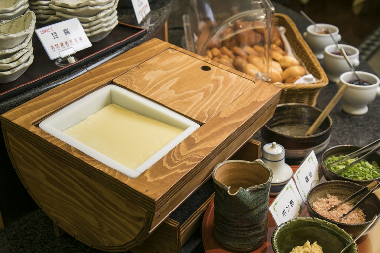 Food & Drinks 25