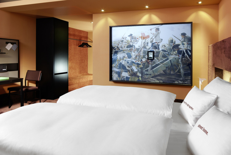 Bedroom 3, 25hours Hotel Frankfurt The Goldman, Frankfurt am Main