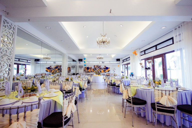 Food & Drinks 5, Islands Hotel, Roxas City
