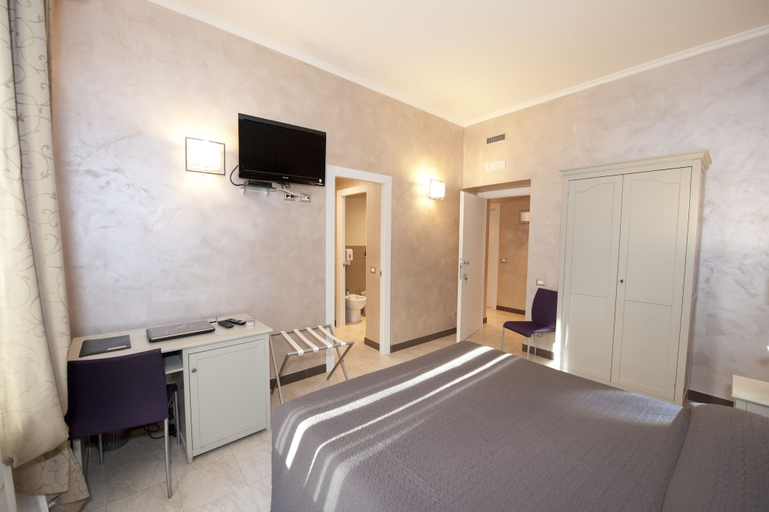 Bedroom 4, Aelius B&B by Roma Inn, Rome