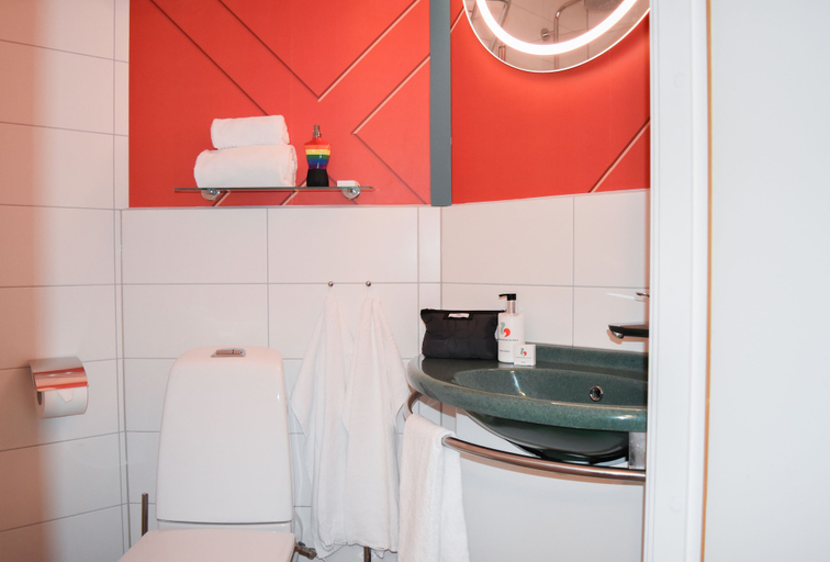 Bathroom 5, Good Morning Mölndal, Mölndal