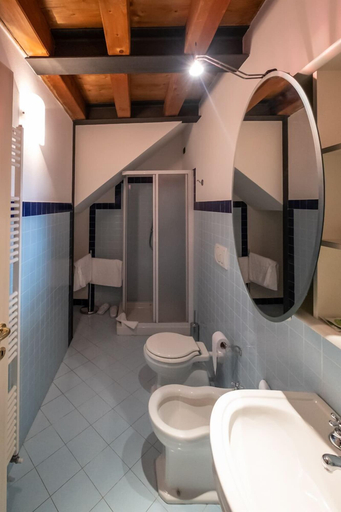 Bathroom 5, Residenza Napoleone, Verona