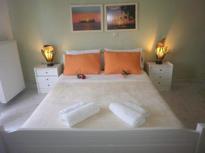 Bedroom 5, Karavos Sea View Apartments, Thessaly