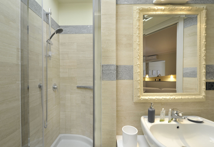 Bathroom 3, At Home Heart of Milan - Design Duomo Apartment, Milano