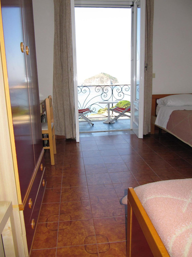 Bedroom 5, Casa Antonio, Napoli
