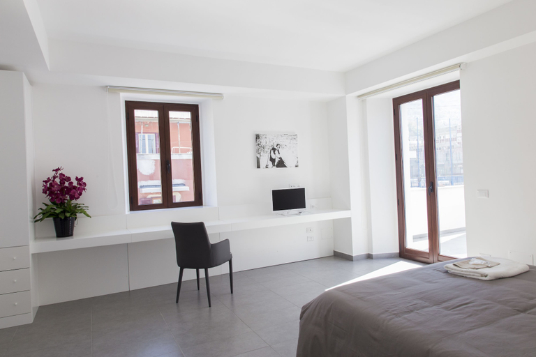 Bedroom 4, La Chambre, Cosenza
