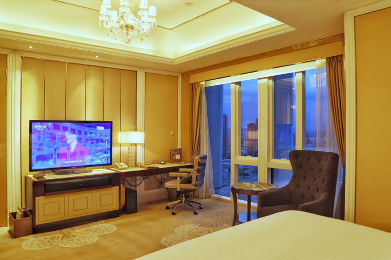 Bedroom 4, Conrad Dalian, Dalian