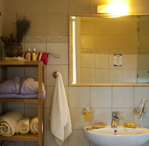 Bathroom 3, Azanias Chalet, West Greece