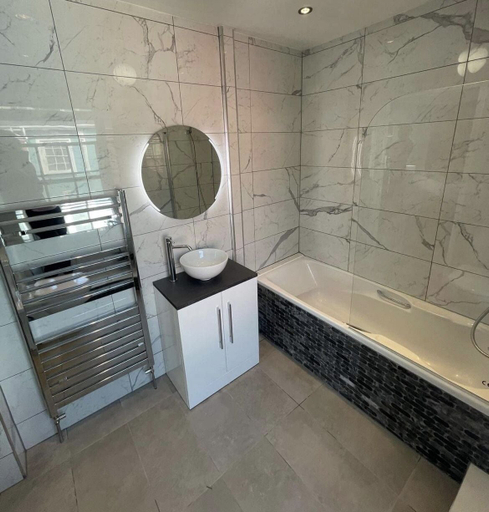 Bathroom 5, Arosfa Harbourside Guest House, Ceredigion