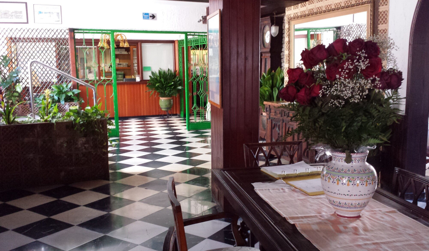 Others 4, Hostal Ca's Bombu, Baleares