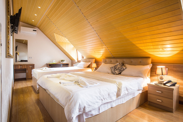 Bedroom 4, Hotel Garden House, Tbilisi