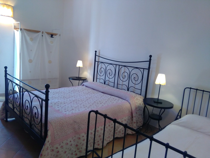 Bedroom 3, Masseria Sant'Angelo, Bari