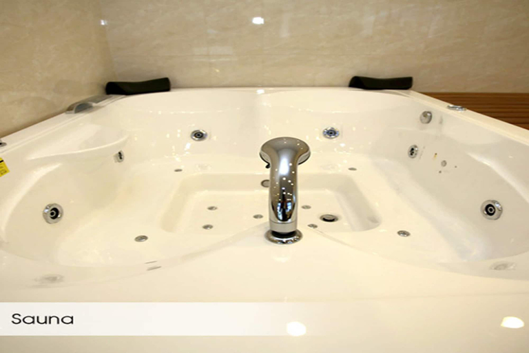 Bathroom 4, Rawai Grand House, Pulau Phuket