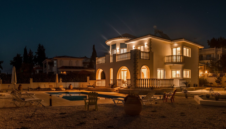 Exterior & Views 2, Komissa Villa
