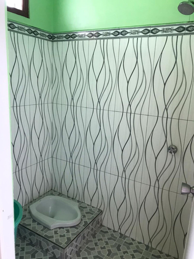 Bathroom, Villa Bintang, Malang