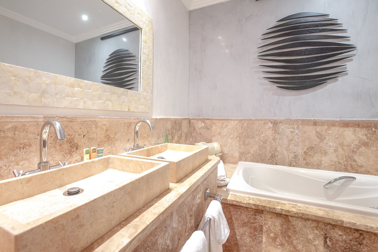 Bathroom 4, Fishing Lodge Cap Cana, Salvaleon de Higuey