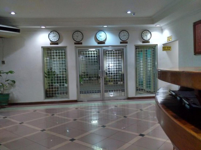 Public Area 22