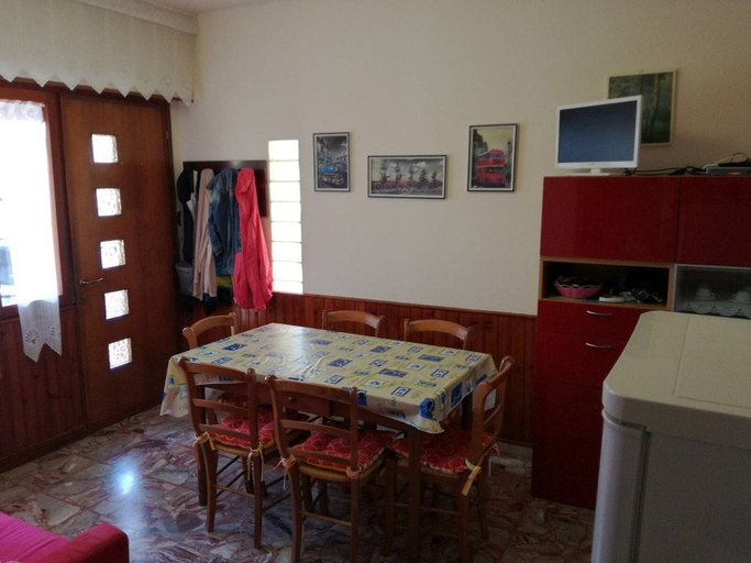 Others 5, Villa Dilva, Venezia