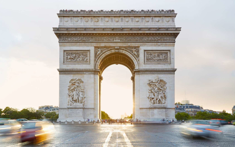 Exterior & Views 2, Luxury 2 Bedroom Duplex - Beautiful Monument View, Paris