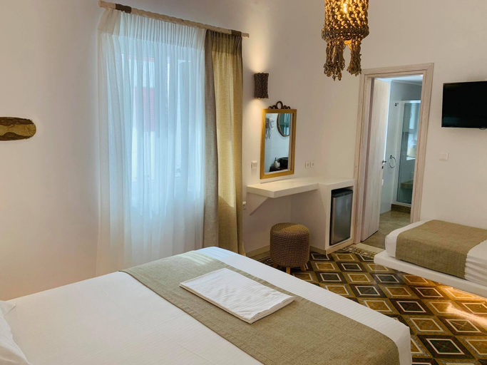 Bedroom 2, Semiramis Hotel, South Aegean