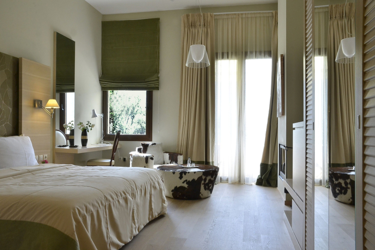 Bedroom 3, Forest Suites Boutique Hotel, Central Greece