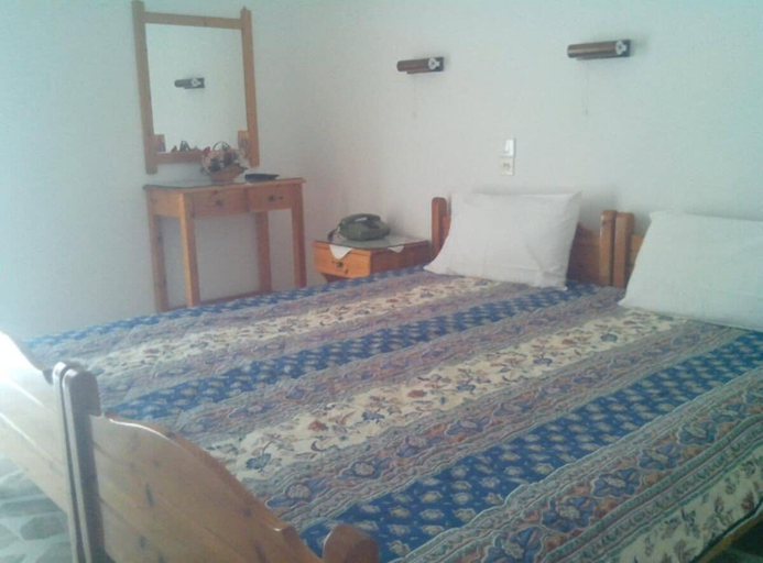 Bedroom 3, Pension Gina, Attica