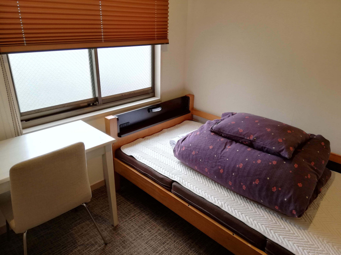 Bedroom 5, K's House Kanazawa - Travelers Hostel, Kanazawa