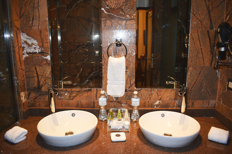 Bathroom 4, Aranwa Cusco Boutique Hotel, Cusco
