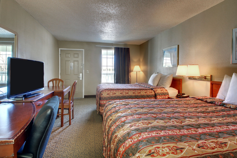 Bedroom 4, Key West Inn Wetumpka, Elmore