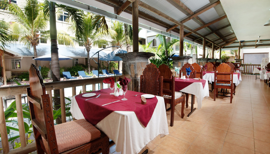 Food & Drinks 5, Le Palmiste Resort & Spa