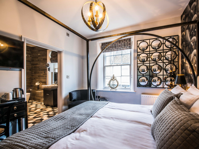 Bedroom 2, The Royal Standard, Cambridgeshire