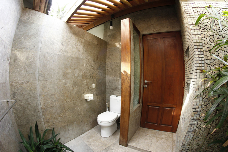 Bathroom 5, Bayshore Villas Candi Dasa, Karangasem