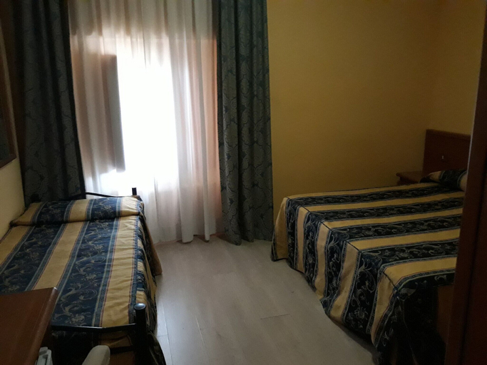 Bedroom 3, Hotel Casa Rossa, Pistoia