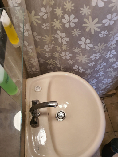 Bathroom 4, Aljazeera Hotel Apartments, Wadi Essier