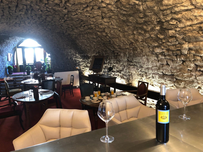 Food & Drinks 5, Château de Trigance, Var