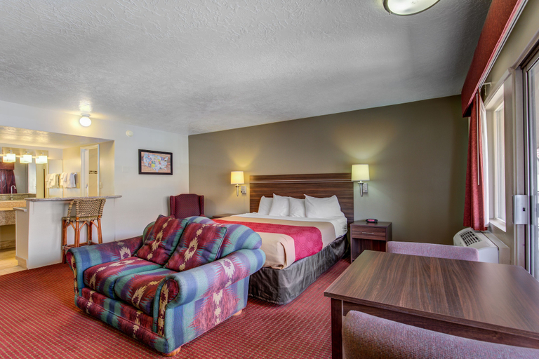 Bedroom 3, Econo Lodge St George North - Near Pioneer Park, Washington