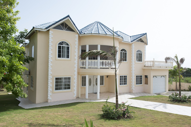 Exterior & Views 2, Celebrity Villa Jamaica